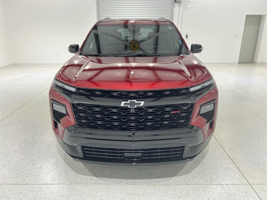 used 2024 Chevrolet Traverse car, priced at $47,990