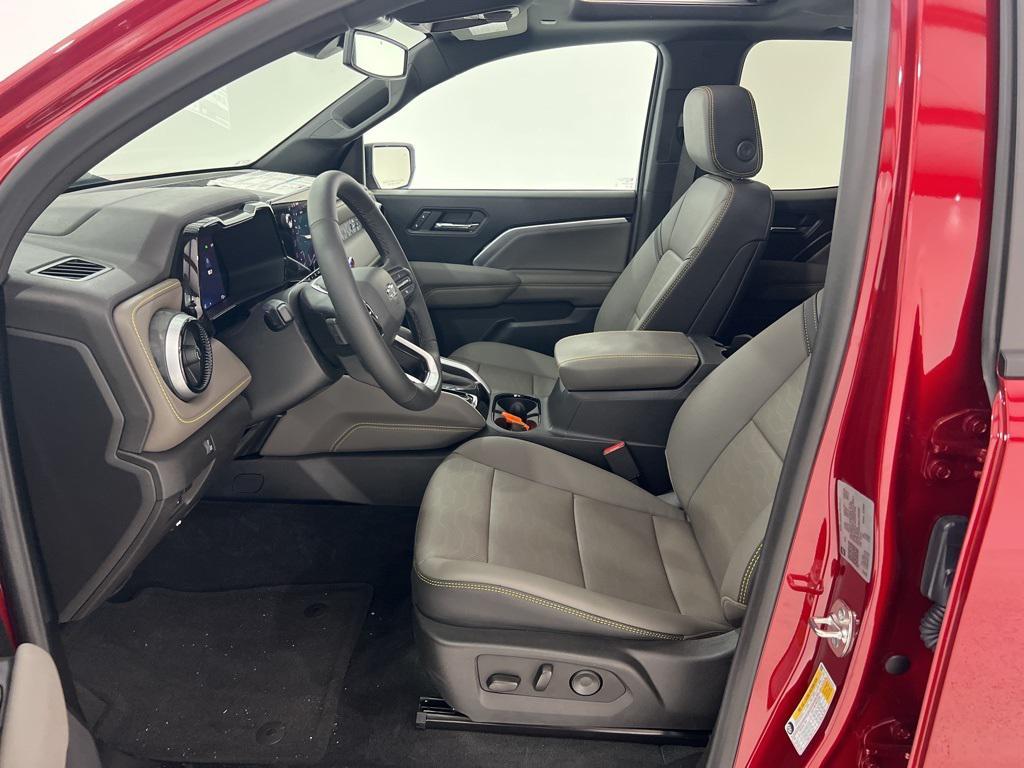 new 2025 Chevrolet Colorado car, priced at $56,555