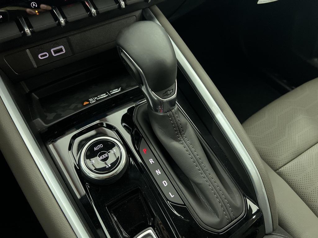 new 2025 Chevrolet Colorado car, priced at $56,555