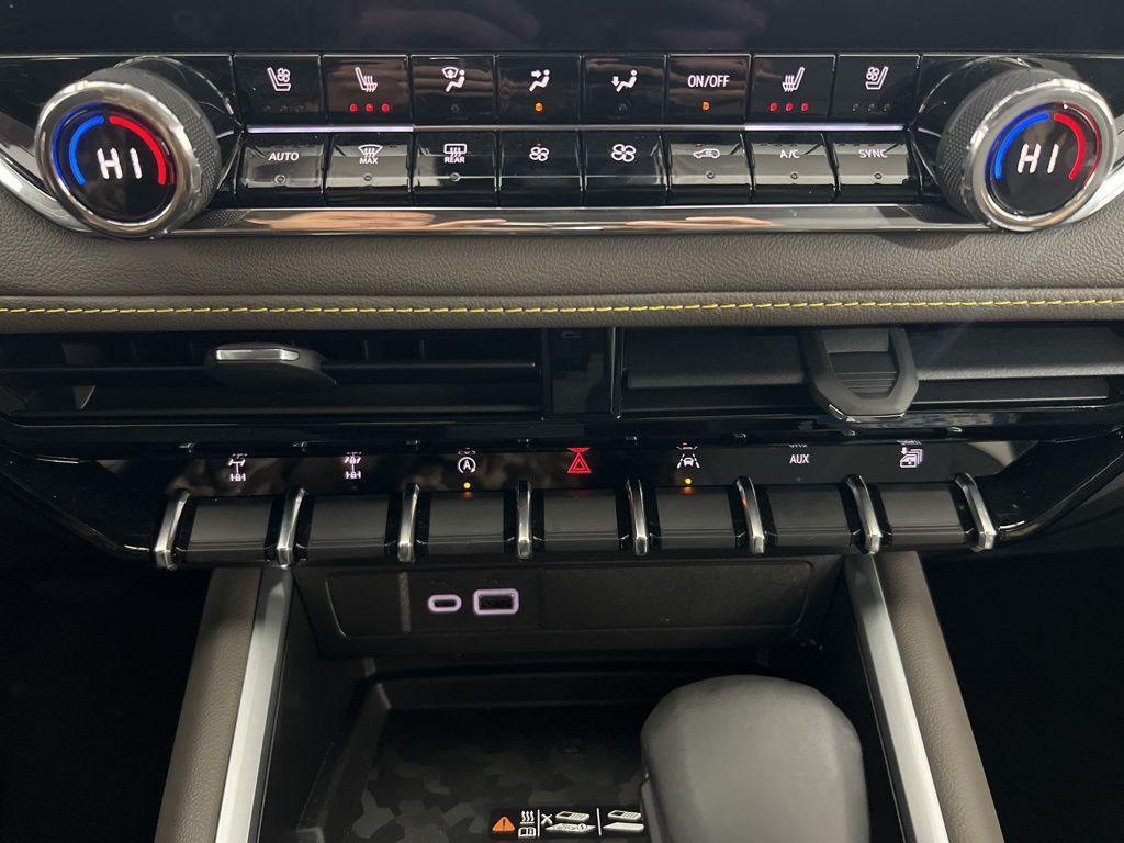 new 2025 Chevrolet Colorado car, priced at $56,555