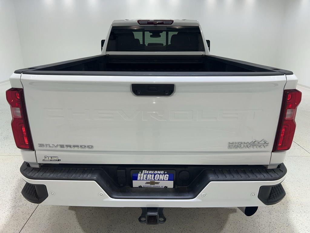 used 2024 Chevrolet Silverado 3500 car, priced at $75,998
