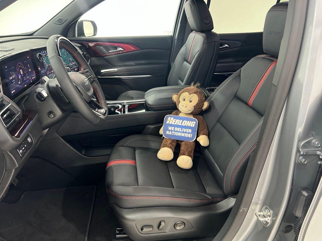 new 2026 Chevrolet Traverse car, priced at $56,402