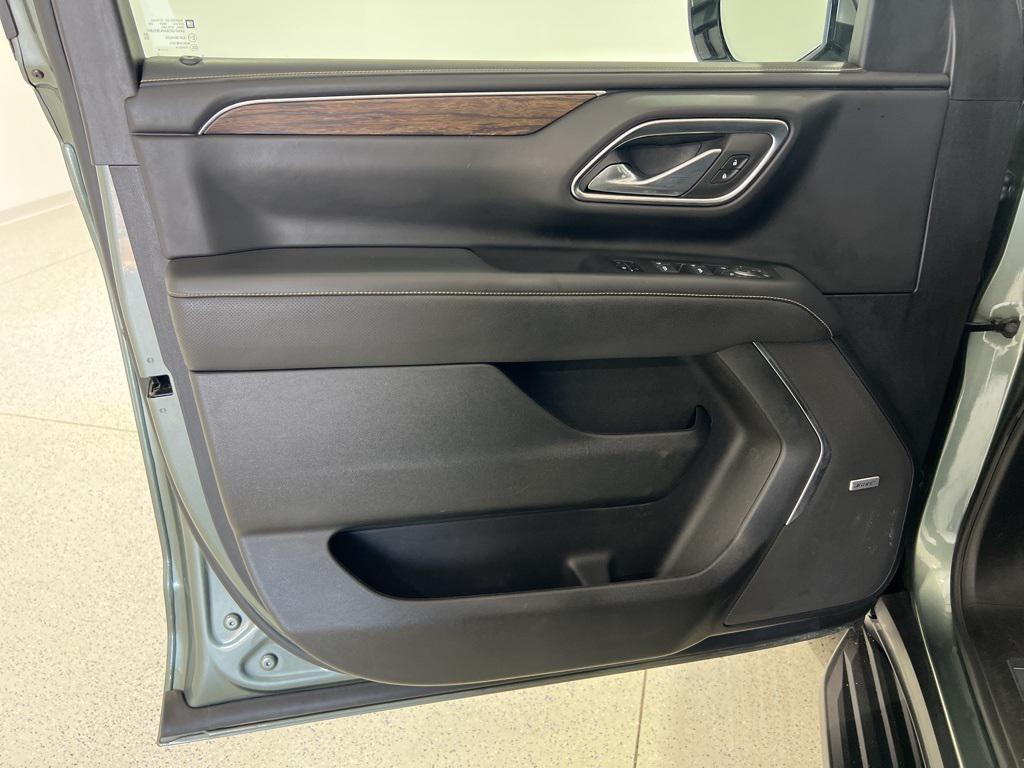 used 2024 Chevrolet Suburban car, priced at $57,880