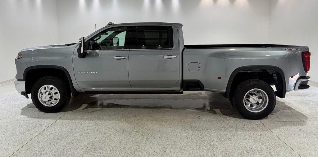 used 2025 Chevrolet Silverado 3500 car, priced at $73,880