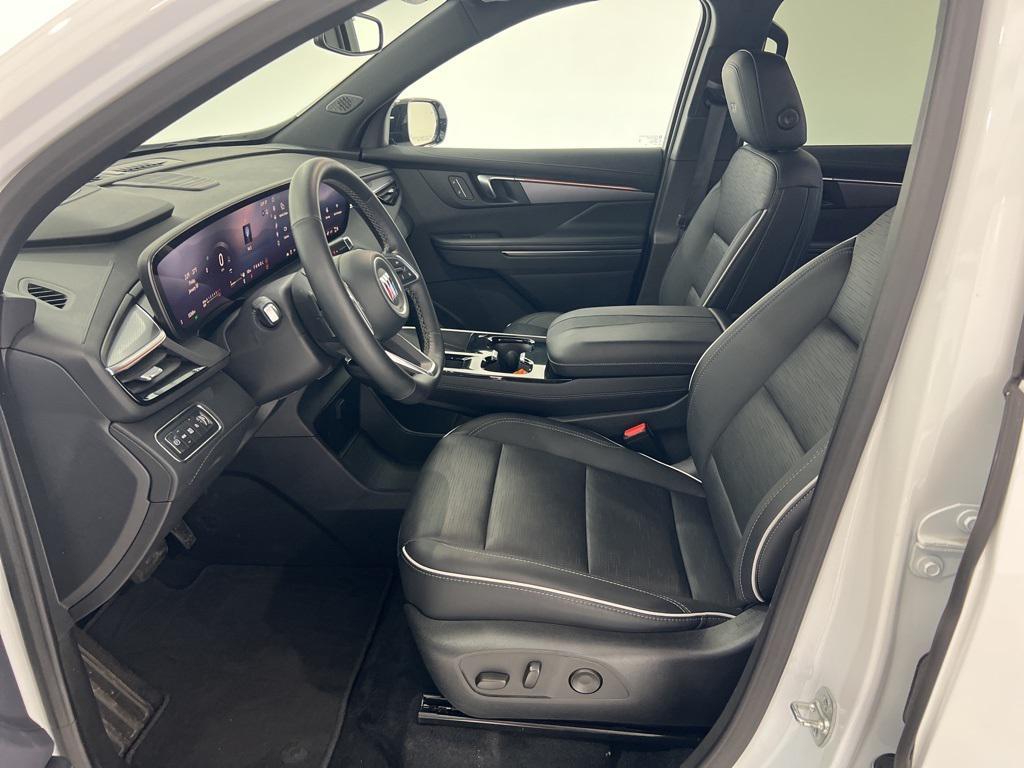 used 2025 Buick Enclave car, priced at $39,880