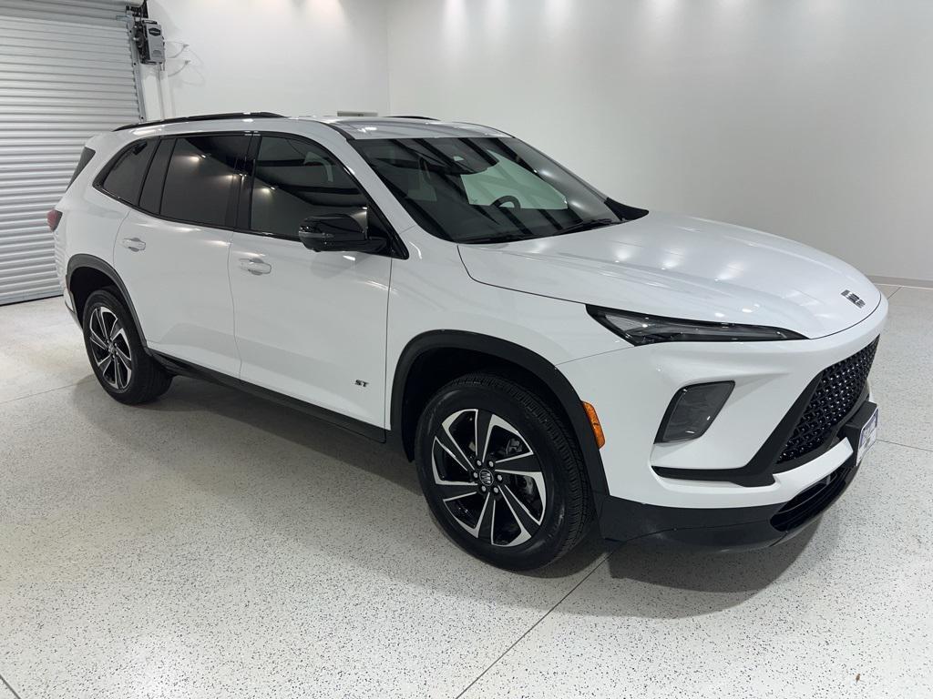 used 2025 Buick Enclave car, priced at $39,880