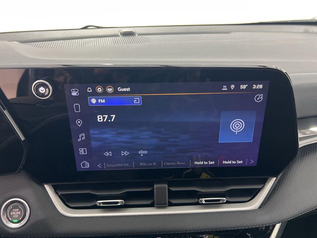 new 2026 Chevrolet Equinox car, priced at $30,206