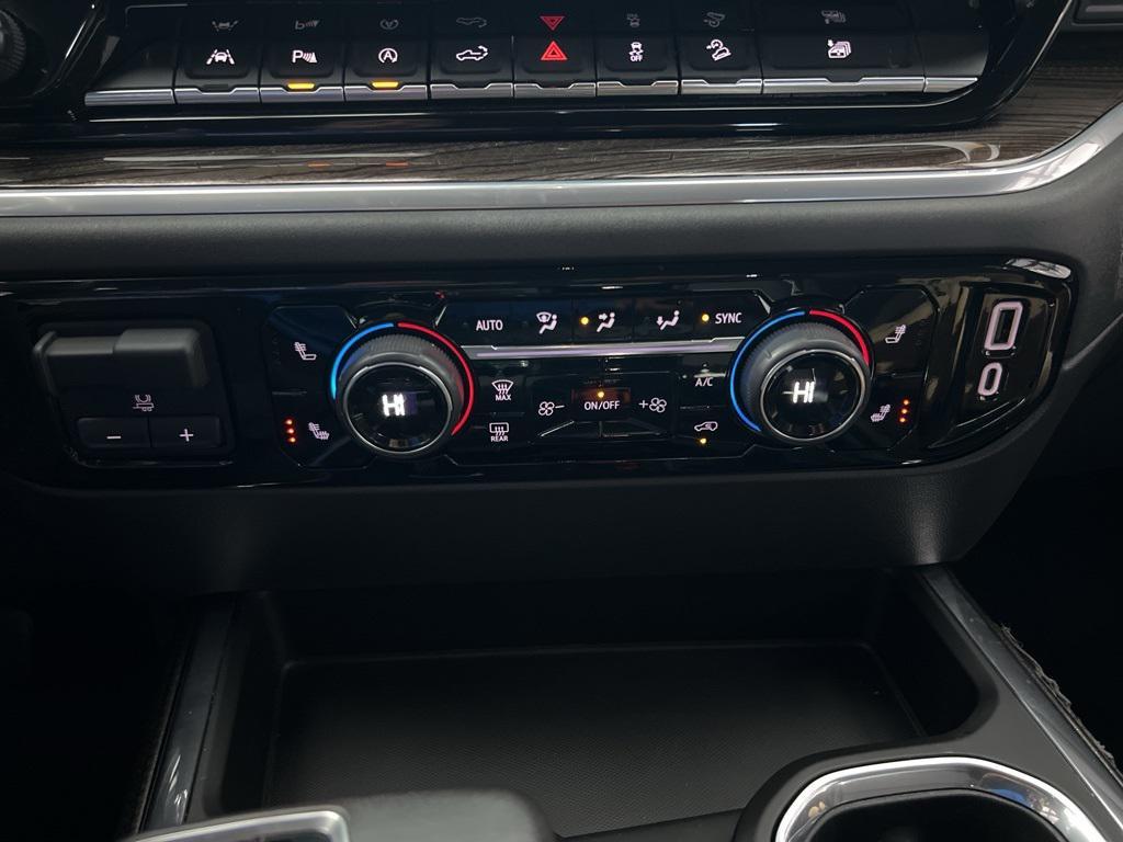 used 2022 Chevrolet Silverado 1500 car, priced at $46,880