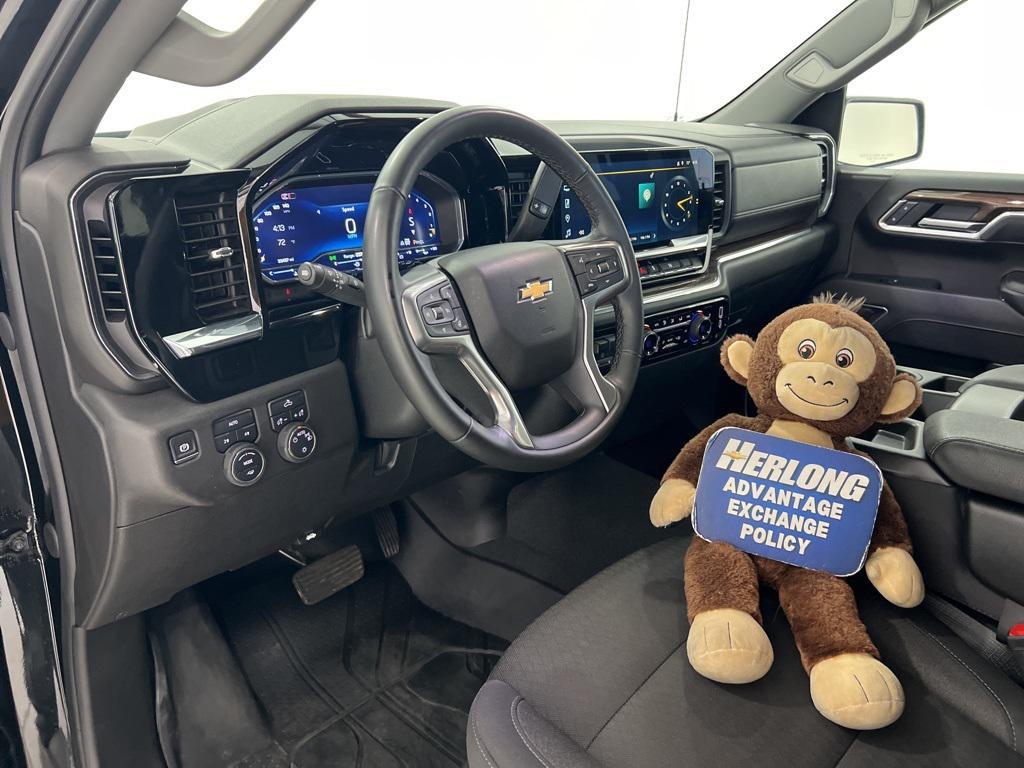 used 2025 Chevrolet Silverado 1500 car, priced at $41,480