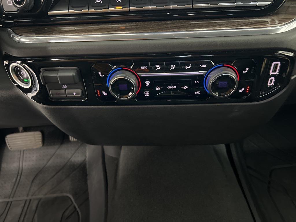 used 2025 Chevrolet Silverado 1500 car, priced at $41,480