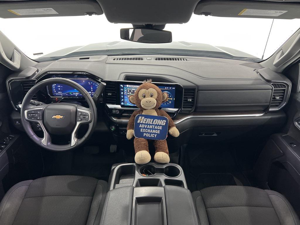 used 2025 Chevrolet Silverado 1500 car, priced at $41,480