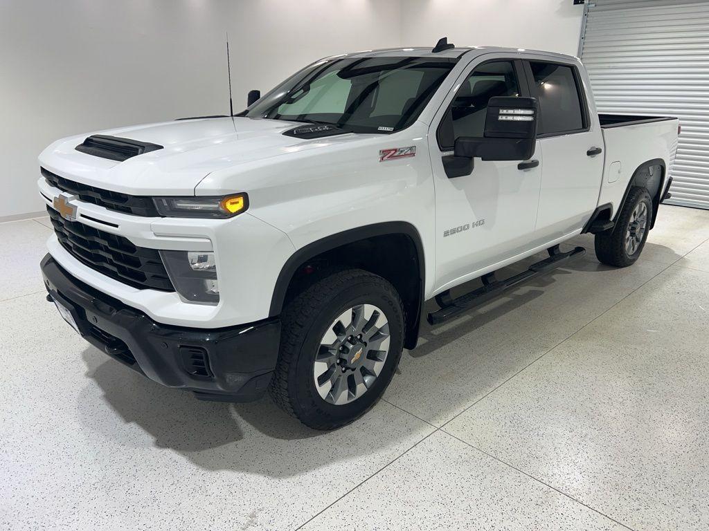 used 2025 Chevrolet Silverado 2500 car, priced at $51,520