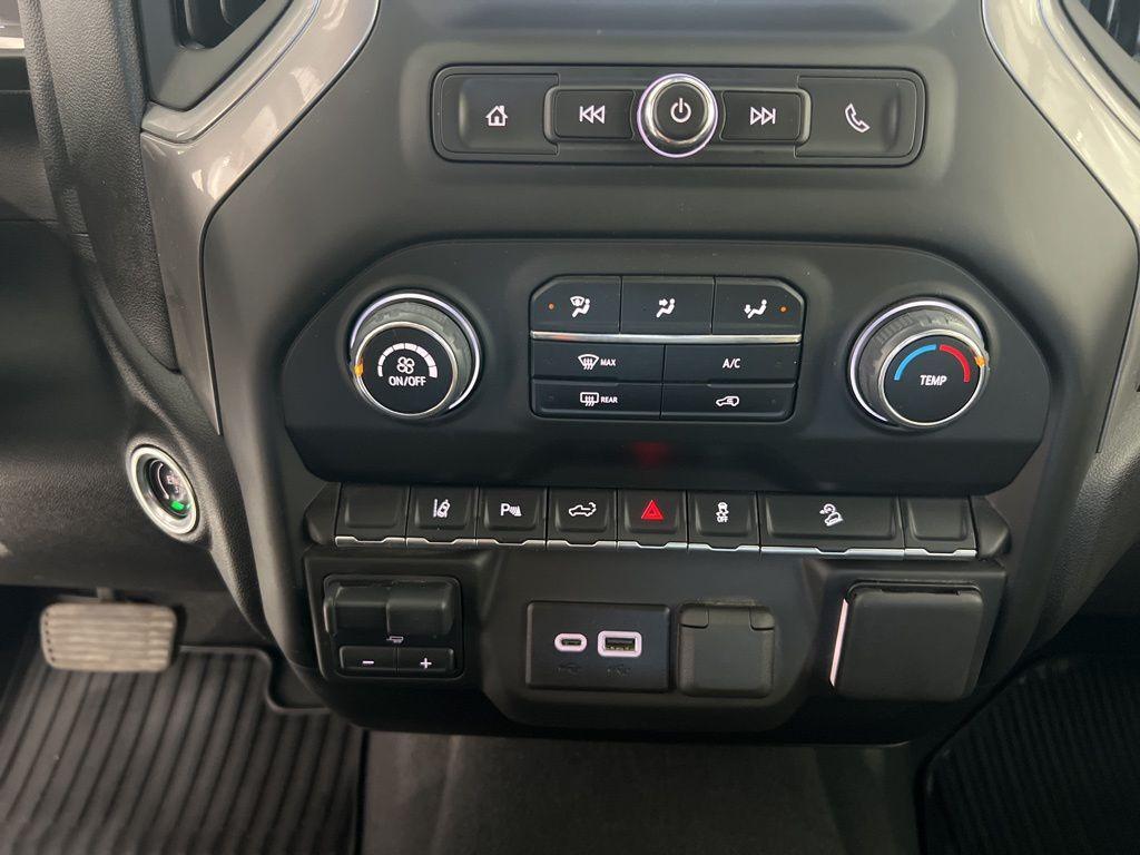 used 2025 Chevrolet Silverado 2500 car, priced at $51,520