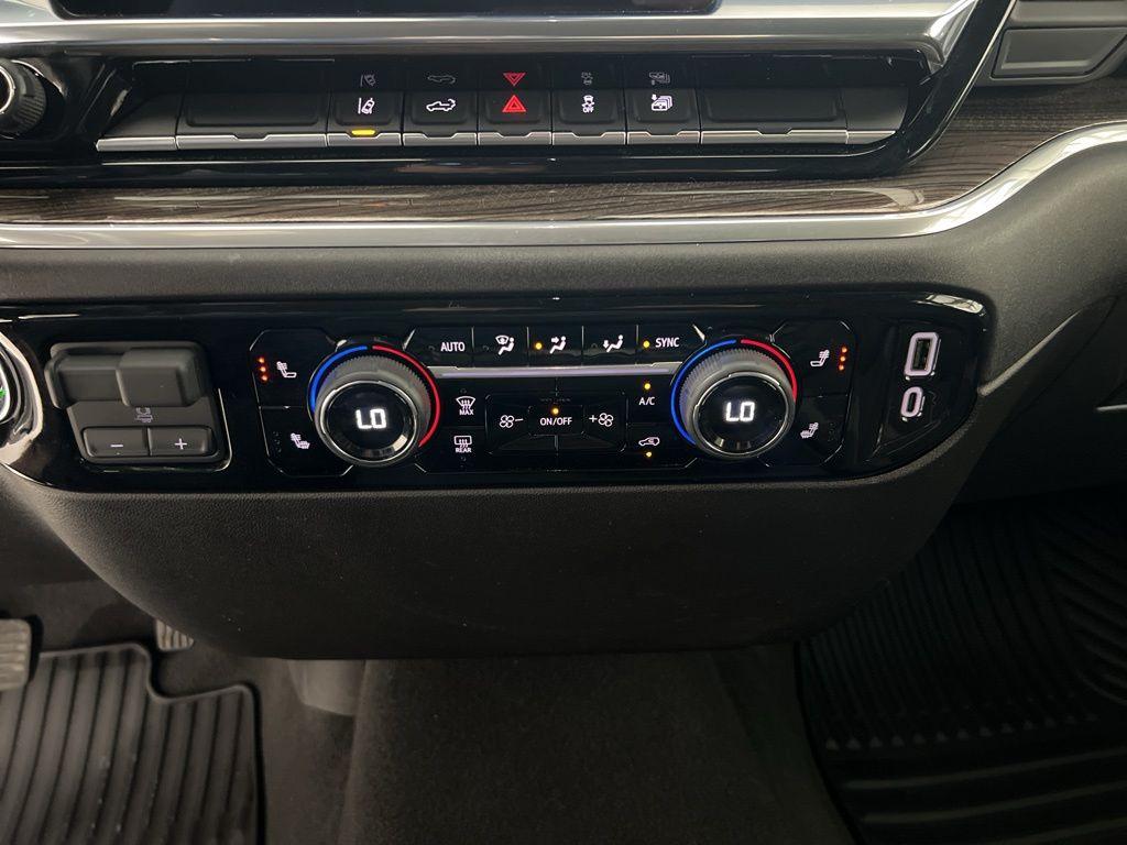 used 2025 Chevrolet Silverado 2500 car, priced at $56,427