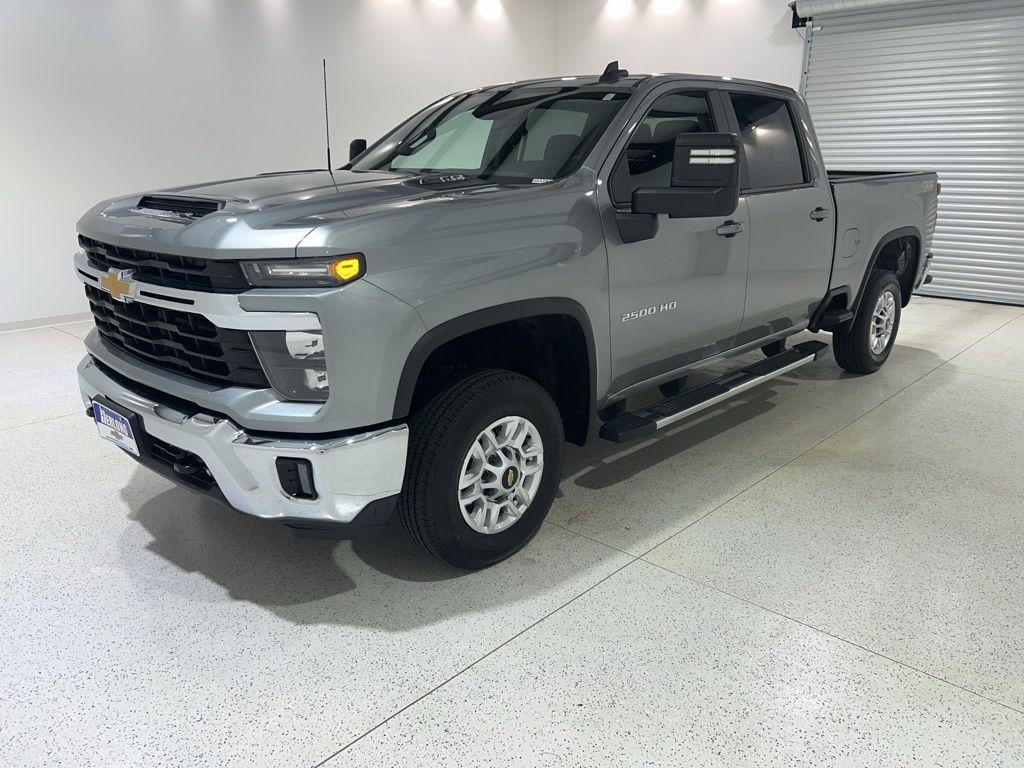 used 2025 Chevrolet Silverado 2500 car, priced at $56,427