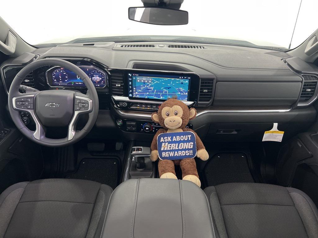 new 2024 Chevrolet Silverado 1500 car, priced at $55,880