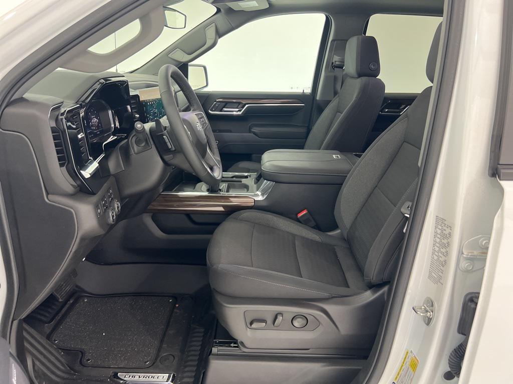 new 2024 Chevrolet Silverado 1500 car, priced at $55,880