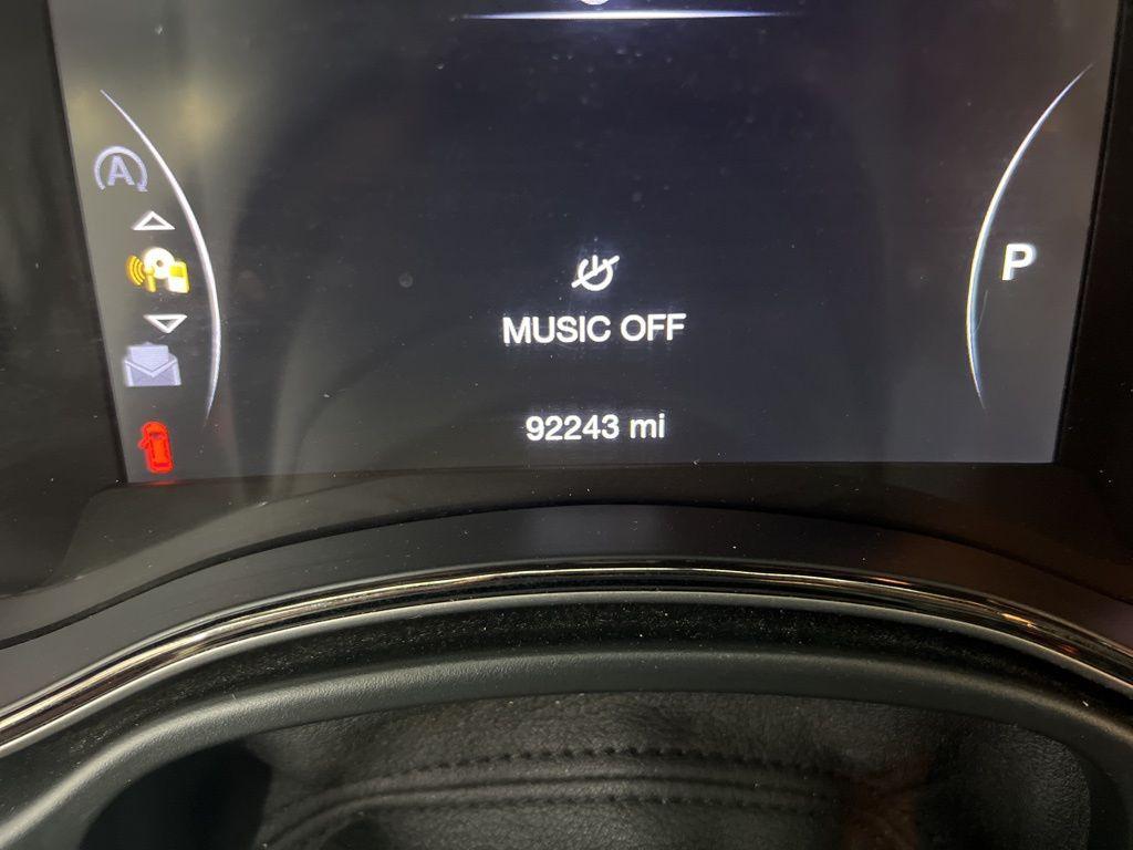 used 2021 Jeep Grand Cherokee car, priced at $21,480