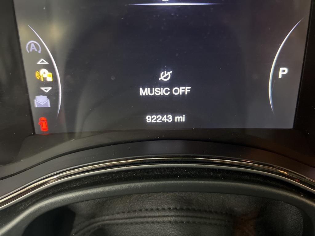 used 2021 Jeep Grand Cherokee car, priced at $23,480