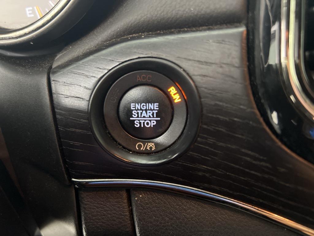 used 2021 Jeep Grand Cherokee car, priced at $23,480