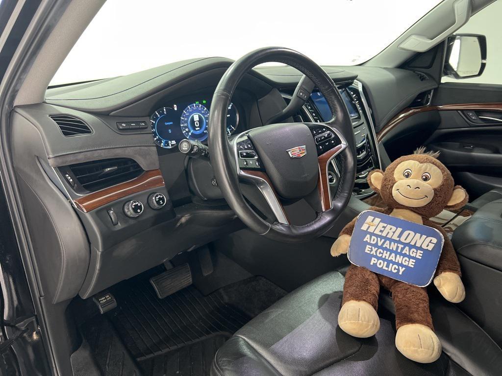 used 2019 Cadillac Escalade car, priced at $29,880