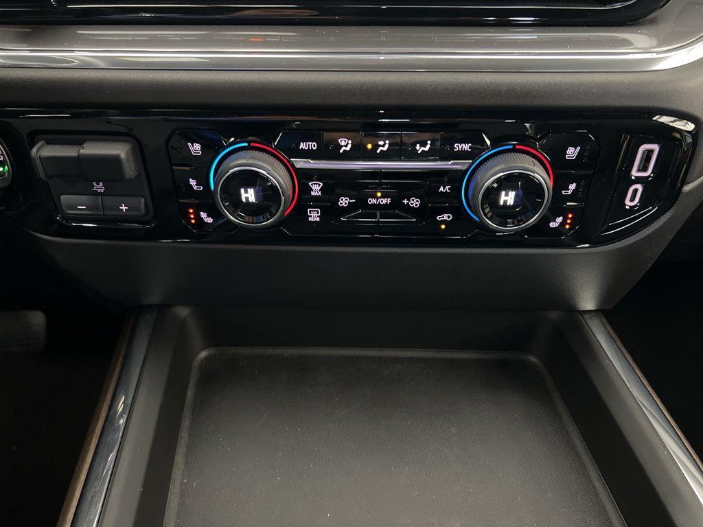 used 2024 Chevrolet Silverado 2500 car, priced at $75,998