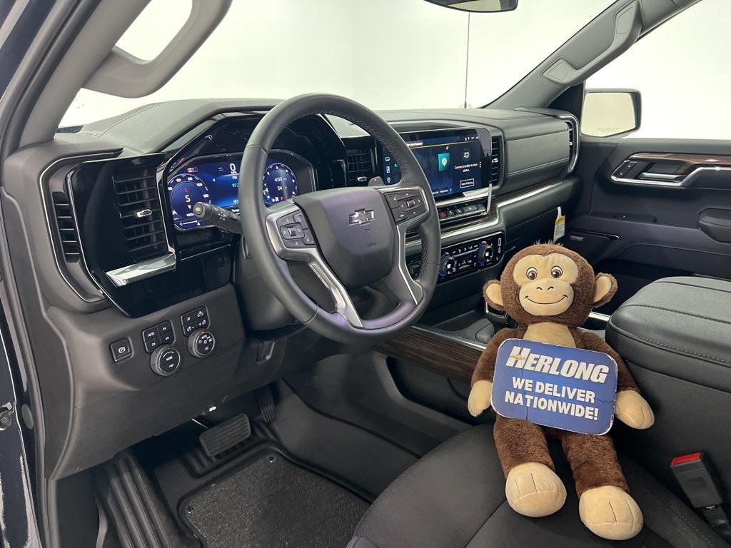 new 2024 Chevrolet Silverado 1500 car, priced at $52,880