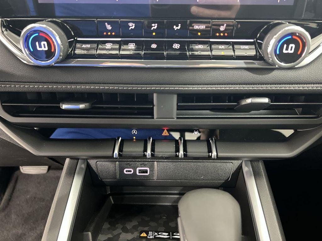 new 2026 Chevrolet Colorado car, priced at $43,968