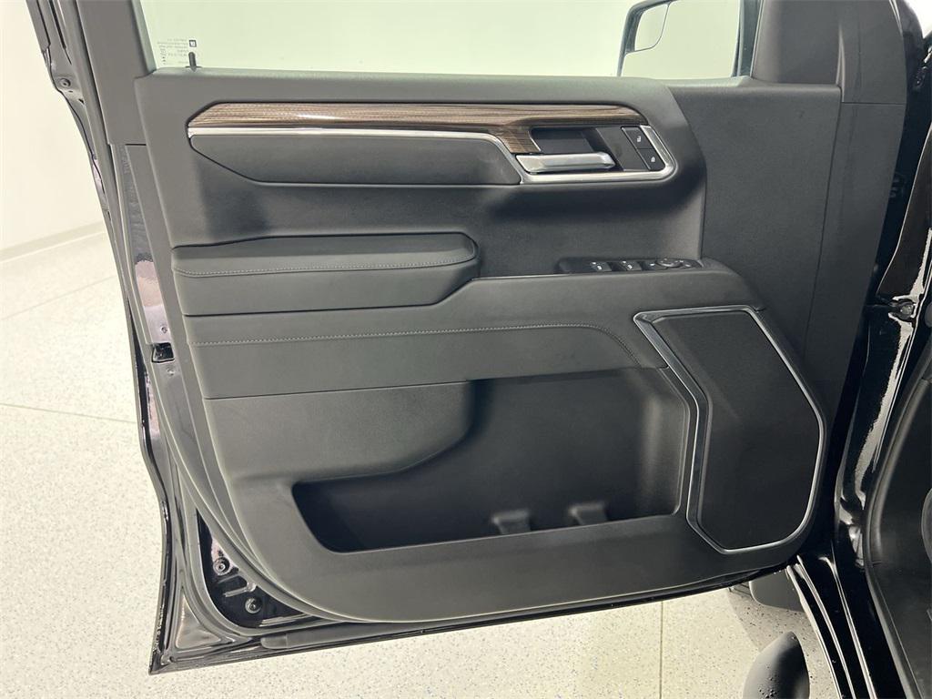 new 2024 Chevrolet Silverado 1500 car, priced at $55,880