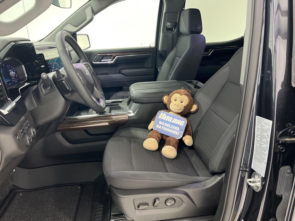 new 2024 Chevrolet Silverado 1500 car, priced at $59,880