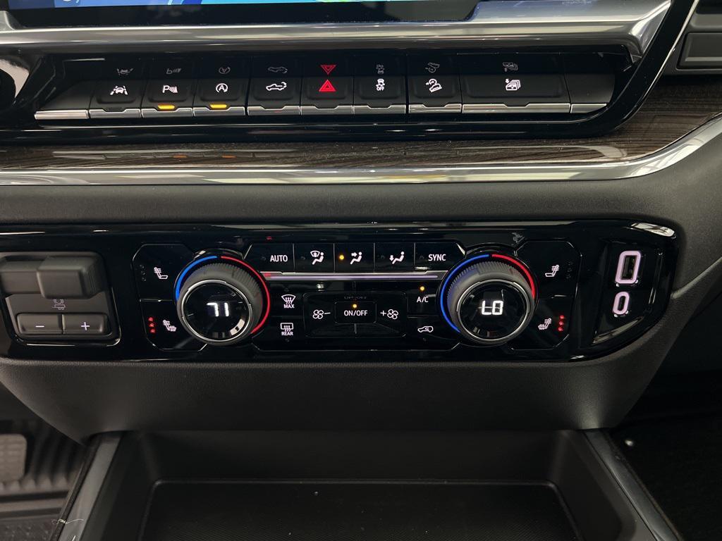 new 2024 Chevrolet Silverado 1500 car, priced at $59,880