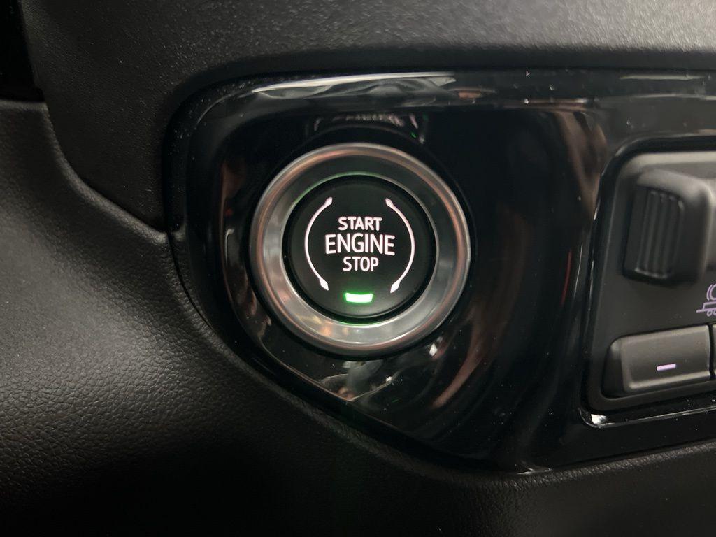 new 2025 Chevrolet Silverado 1500 car, priced at $69,998