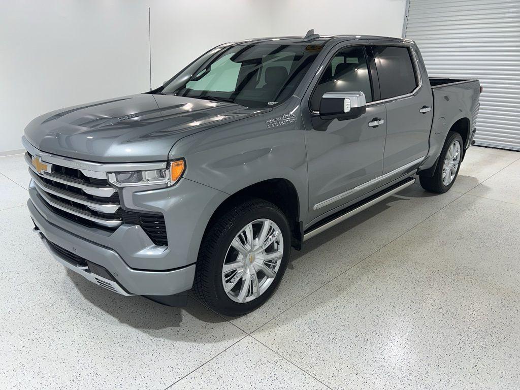 new 2025 Chevrolet Silverado 1500 car, priced at $69,998