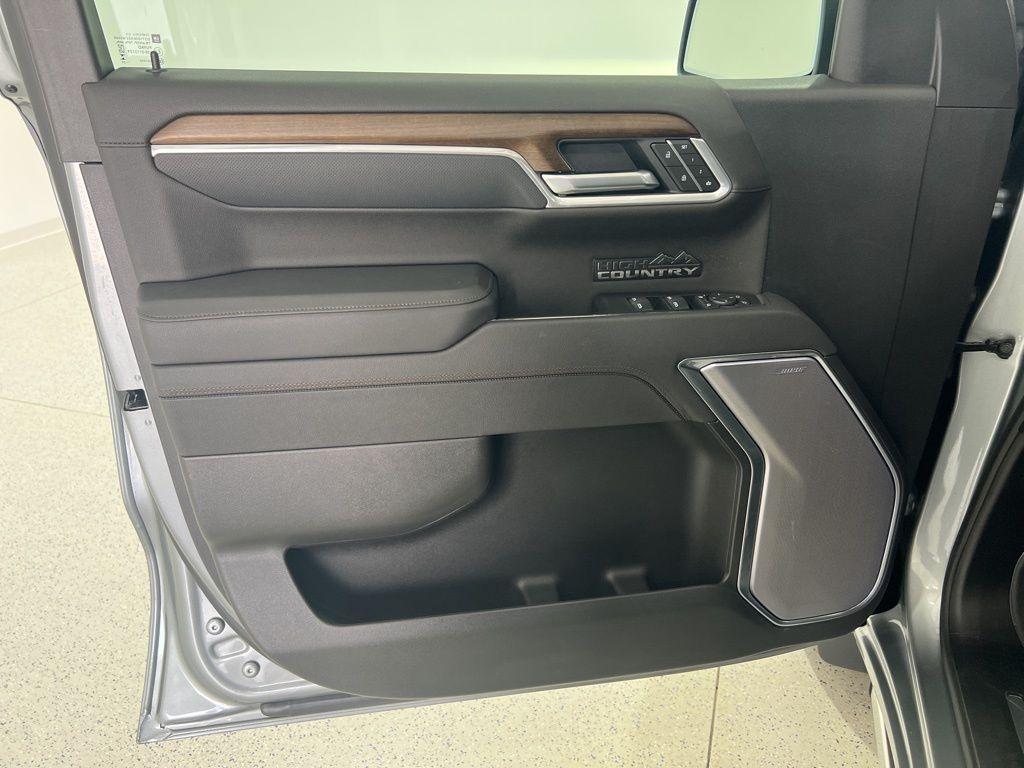new 2025 Chevrolet Silverado 1500 car, priced at $69,998