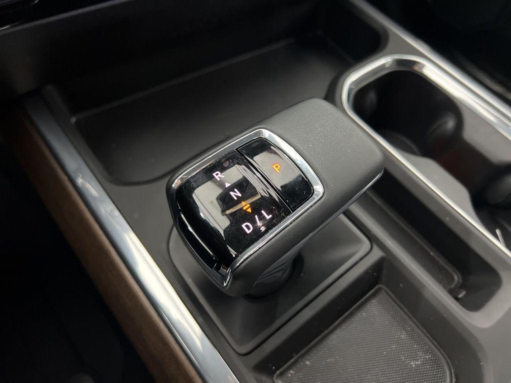 new 2025 Chevrolet Silverado 1500 car, priced at $69,998