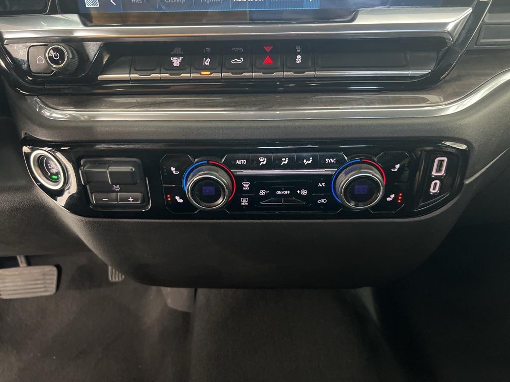 used 2024 Chevrolet Silverado 2500 car, priced at $62,780