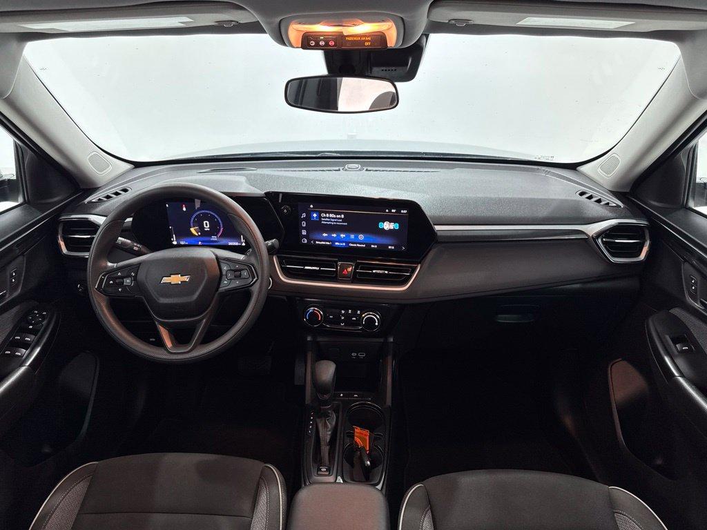 used 2025 Chevrolet TrailBlazer car, priced at $20,995