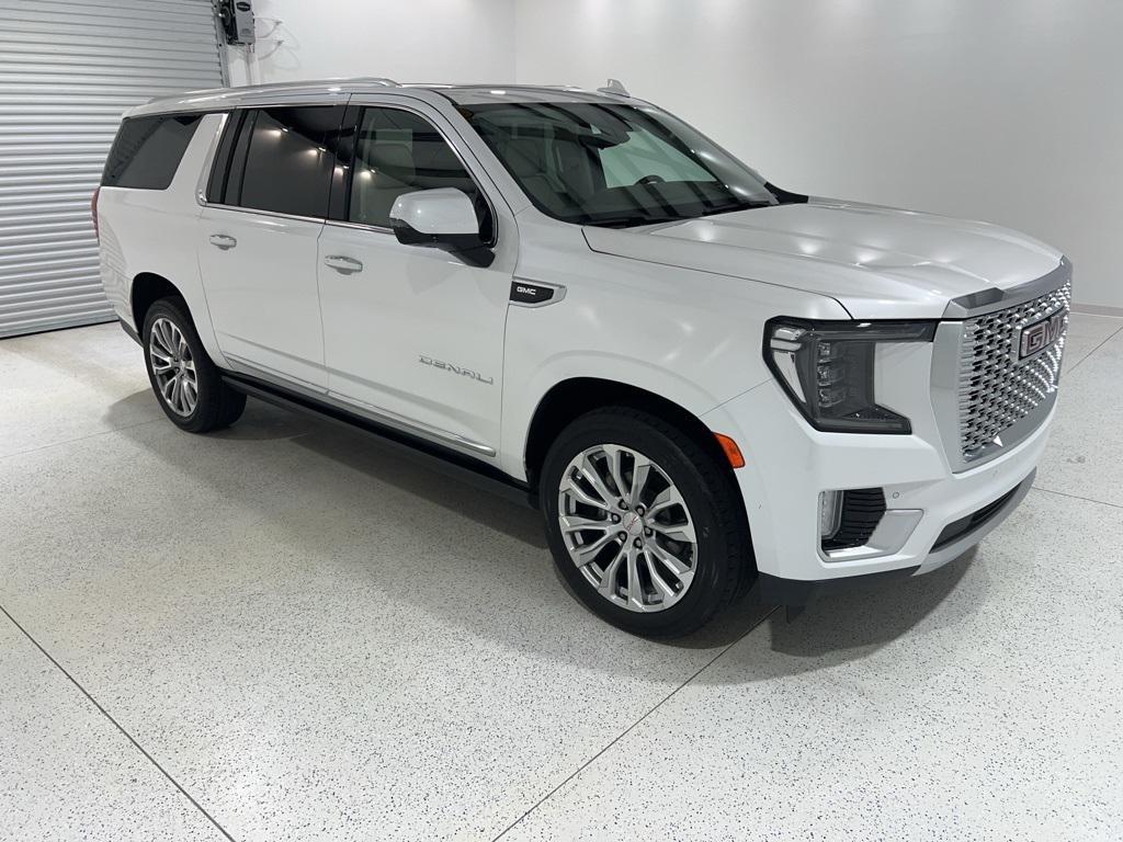 used 2021 GMC Yukon XL car, priced at $44,880