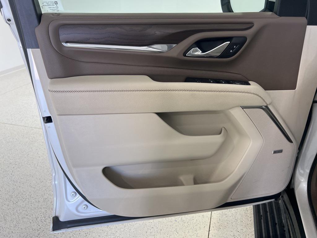 used 2021 GMC Yukon XL car, priced at $44,880