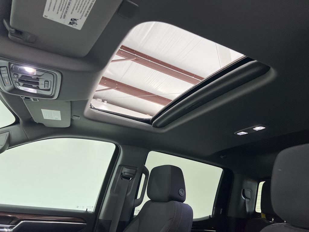 new 2024 Chevrolet Silverado 1500 car, priced at $55,880