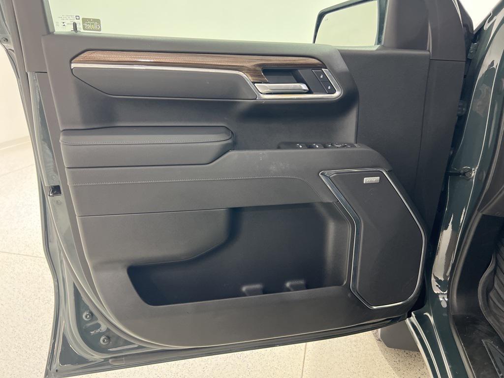 used 2025 Chevrolet Silverado 1500 car, priced at $55,280