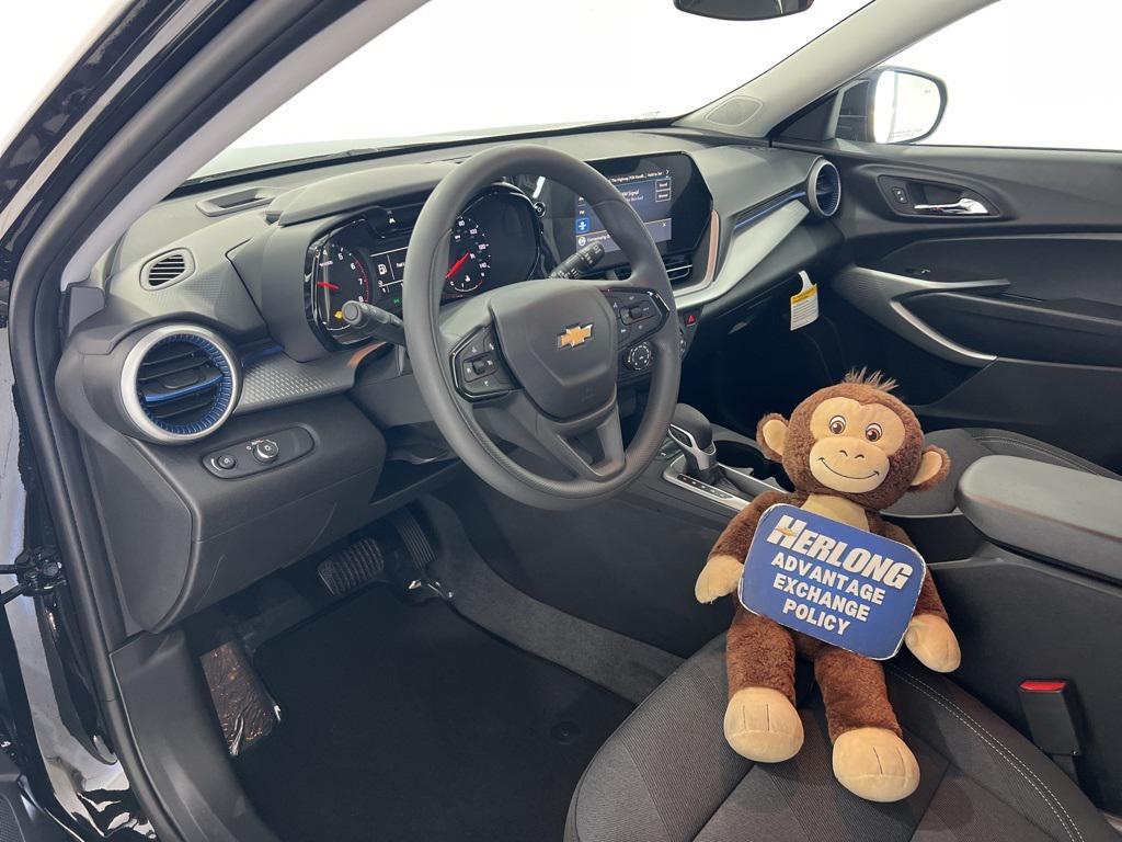 new 2026 Chevrolet Trax car, priced at $24,362