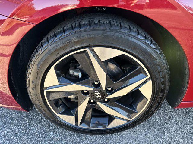 used 2022 Hyundai Elantra car, priced at $19,995