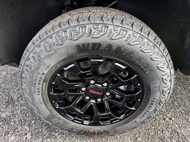 new 2026 GMC Canyon car, priced at $47,204