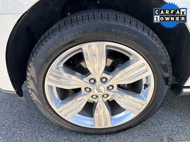 used 2024 Ford Expedition car, priced at $69,900