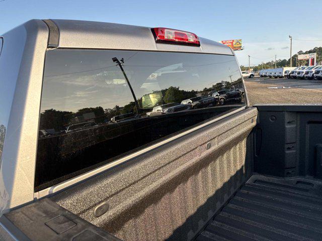 new 2026 GMC Sierra 1500 car, priced at $47,684