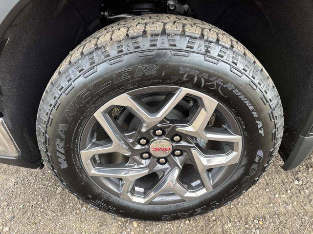 new 2026 GMC Sierra 1500 car, priced at $62,085