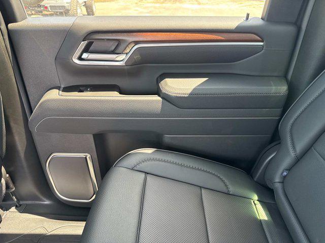 new 2025 GMC Sierra 2500 car, priced at $90,699