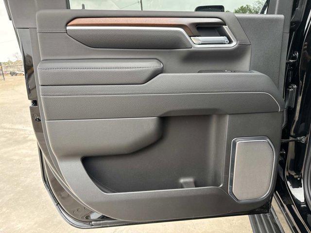 new 2026 GMC Sierra 2500 car, priced at $97,024