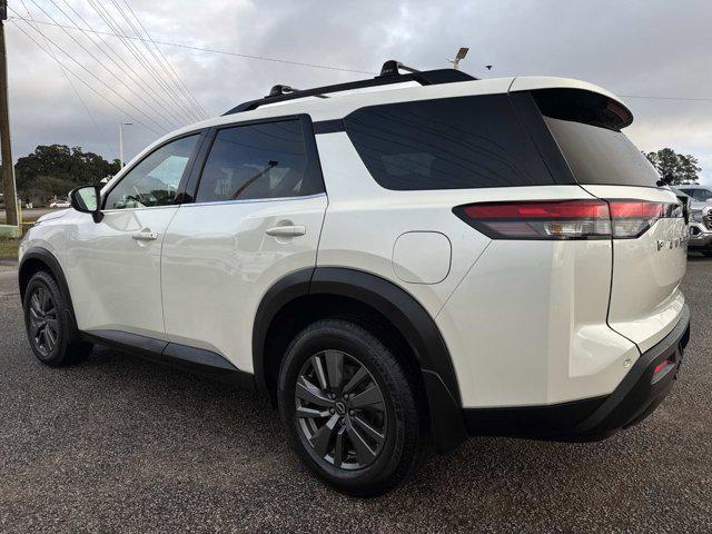 used 2023 Nissan Pathfinder car, priced at $30,995
